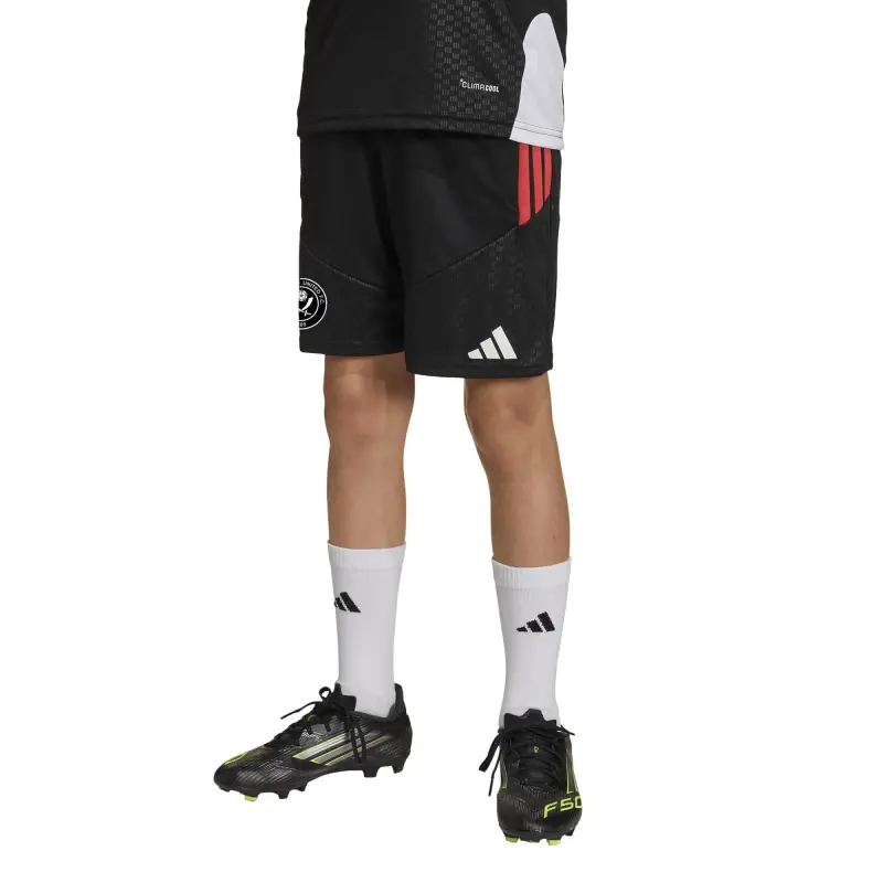 sheffield-united-adidas-training-shorts-black-kids-204514741